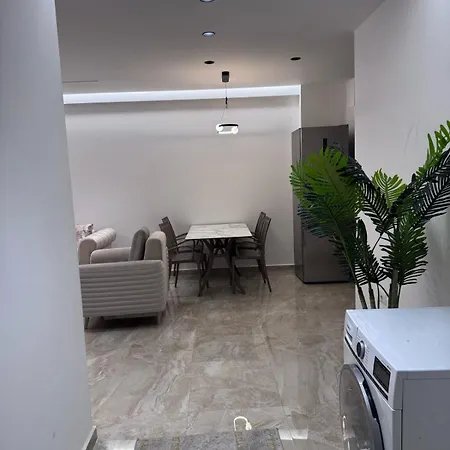 Roes 1 Apartamento Tirana